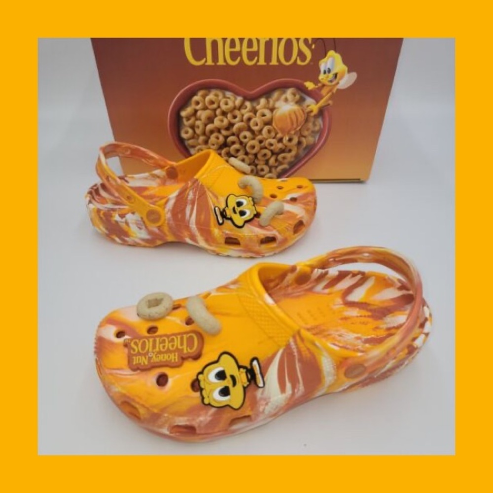 Crocs Cheerios 4 - Picture 2 of 2